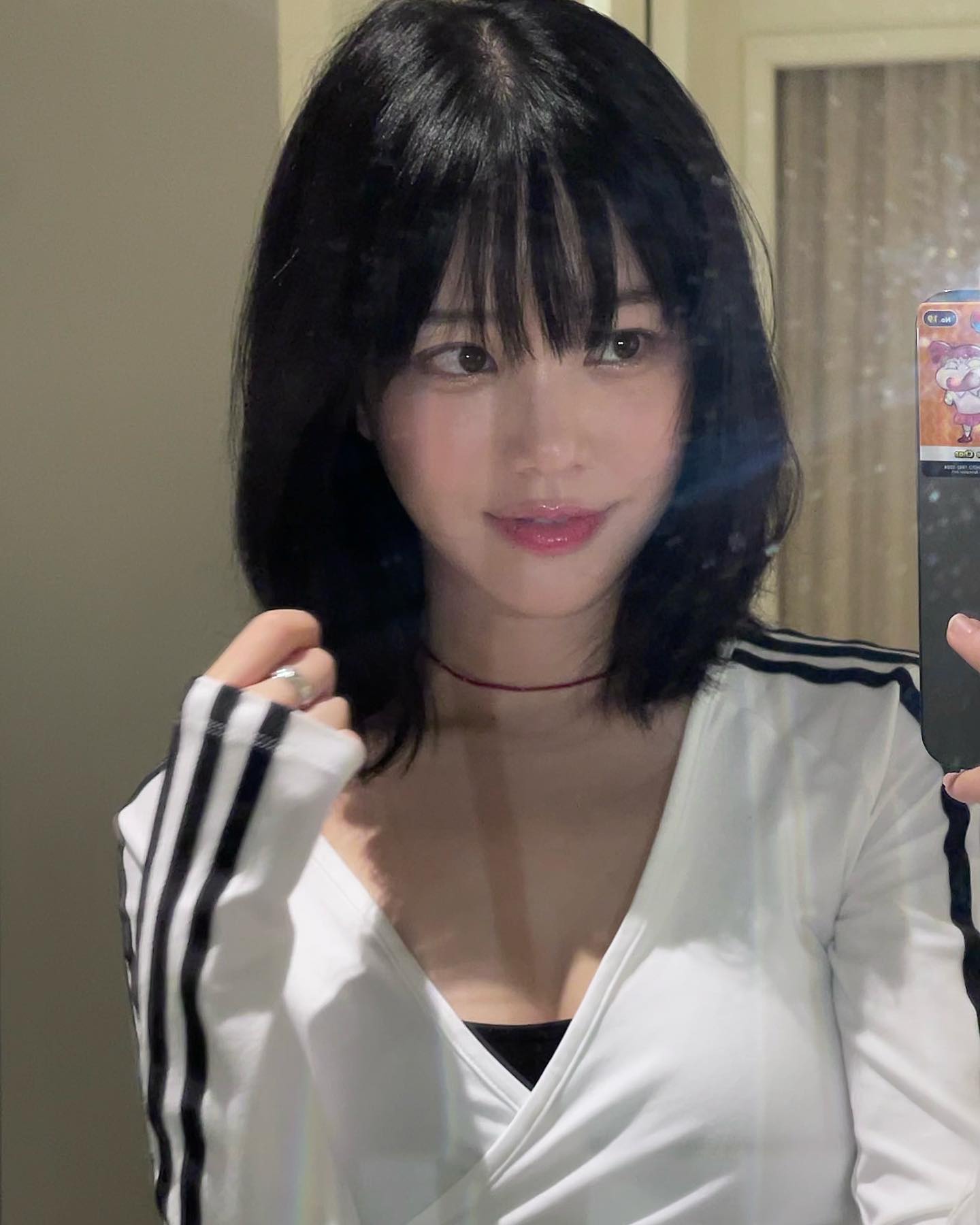 봄에는 중단발 vs 칼단발🗳️뭐하지 이미지