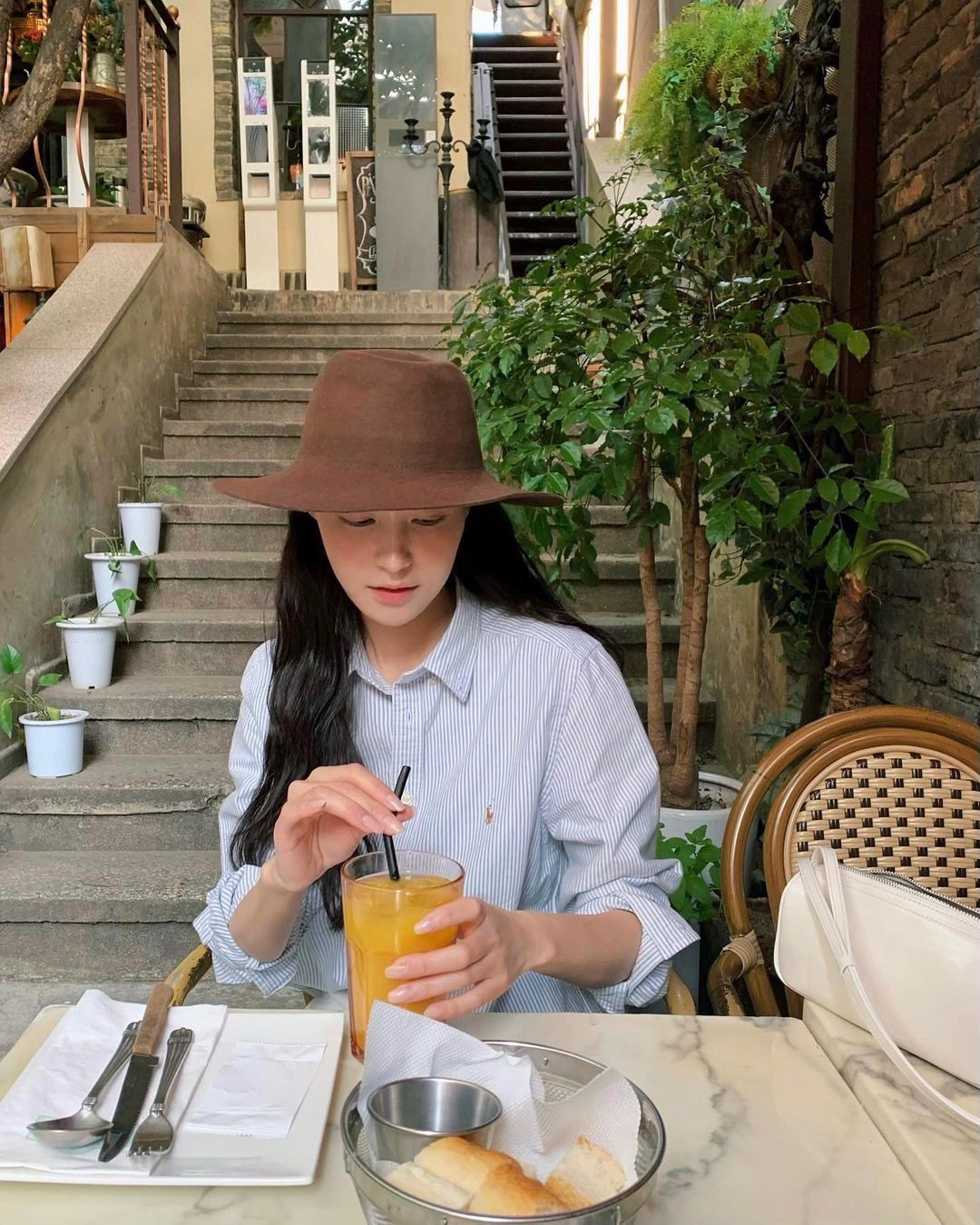 깔끔청량💙🩵블루 스트라이프 이미지2