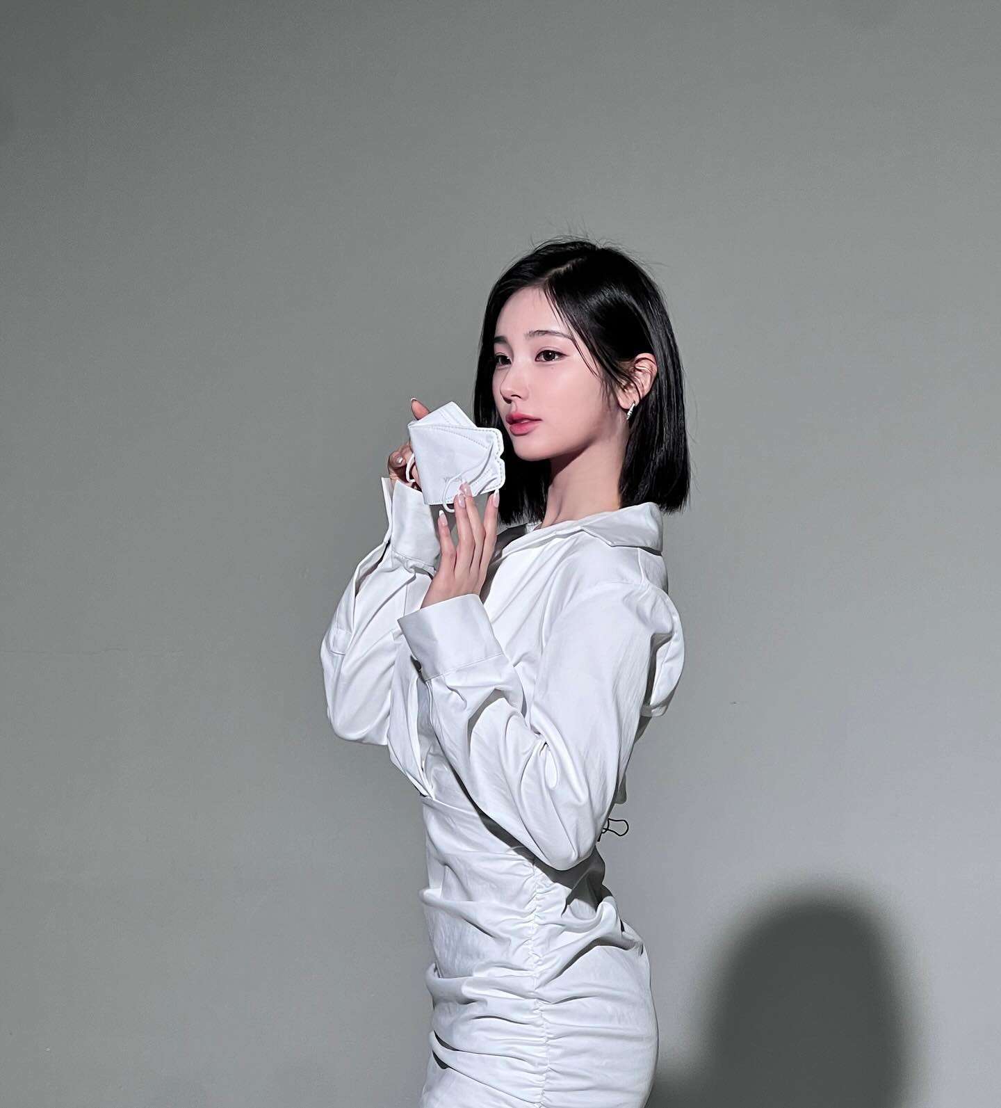 저 연예계 은퇴합니다 💍

걸그룹 앨리스 소희(김소희)가 결혼과 동시에 연예계를 은퇴합니다. 26일 YTN 보도에 따르면, 소희는 약 1년간 교제한 15살 연상의 사업가 남자친구와 결혼합니다. 조만간 혼인신고를 할 예정이며, 올해 가족과 지인들을 모시고 스몰웨딩으로 결혼식을 올릴 것으로 알려졌습니다.

1999년생인 소희는 지난 2016년 방송된 SBS 오디션 프로그램 ‘K팝스타 시즌6-더 라스트 찬스’를 통해 얼굴을 알렸습니다. 이후 그룹 앨리스로 가요계에 데뷔했으며, 지난해에는 티빙 '방과 후 전쟁활동' 이순이 역을 맡기도 했습니다. 이미지3