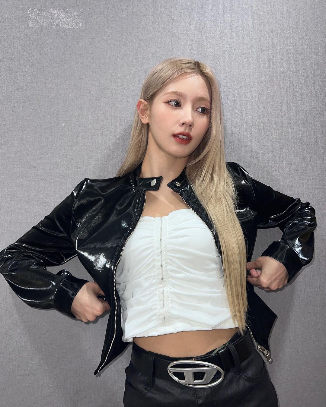힙한 시크템 레이싱자켓🖤🏍️ 이미지4