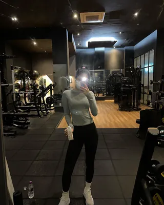이쁜 운동복 입고 휴일 운동🧘🏻♀️🫧 이미지