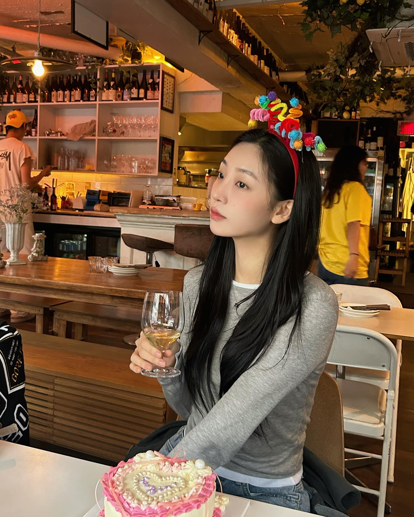 코디 고민 해결템☑️모노톤 긴팔티 이미지4