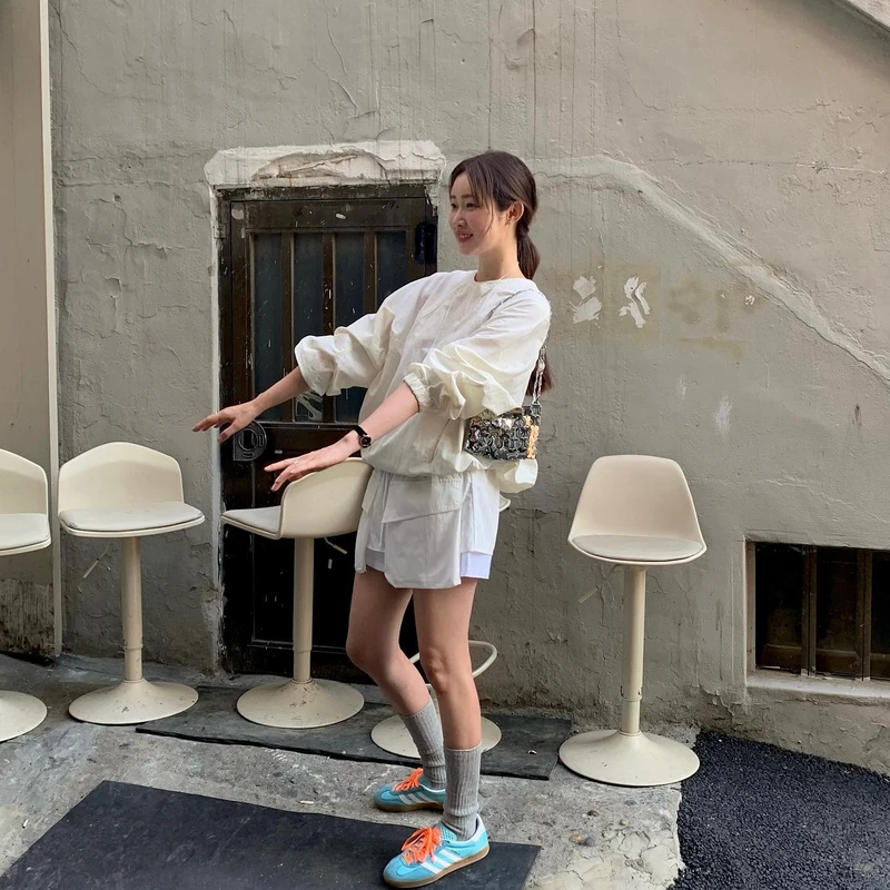 컬러 삭스와 합이 좋은 아디다스👟 이미지2