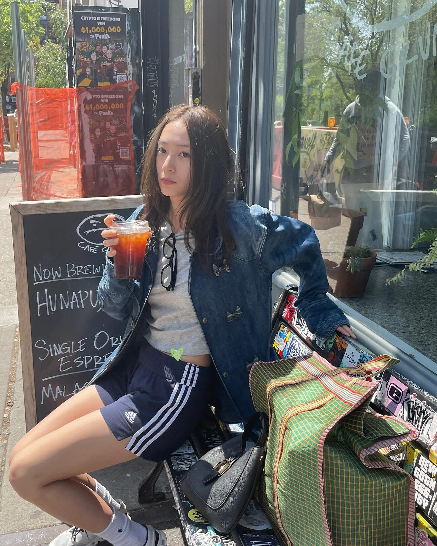 연관 토픽 이미지