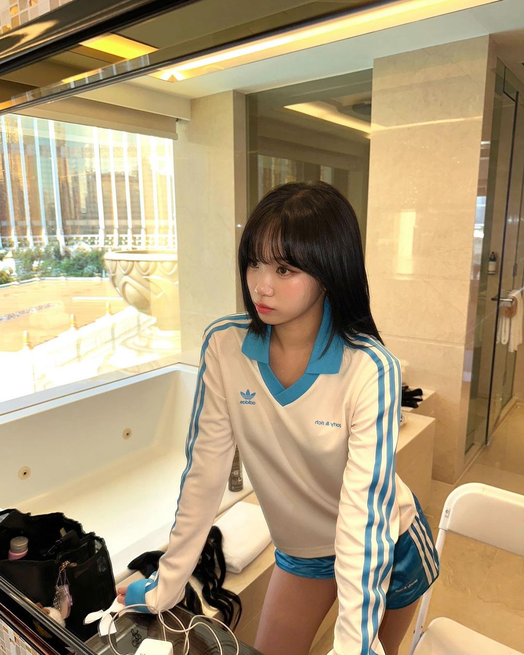 요즘 대세는 아디다스 쇼츠🤍💙 이미지