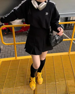 오늘 입기 딱🖤맨투맨@아디다스 이미지