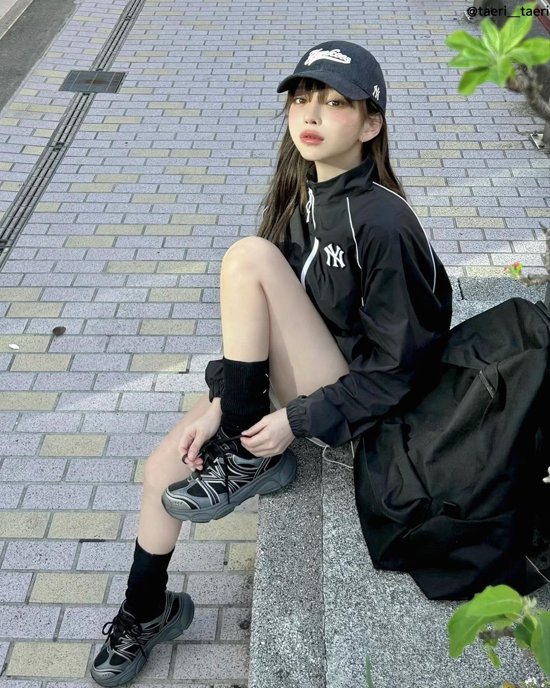 코디에 포인트 한스푼🖤MLB볼캡
배색 레터링 볼캡 맛집 MLB🧢힙지수 올려주는 꿀템☑️ #광고 이미지