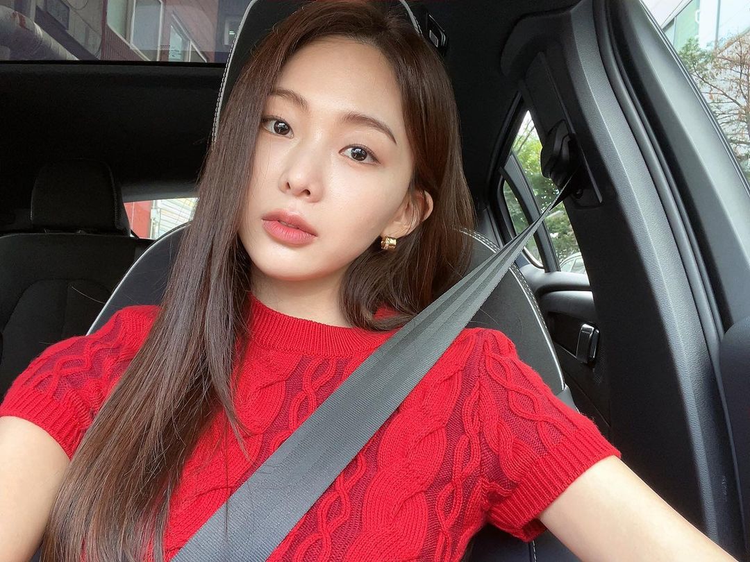 올여름 포인트템❤️레드컬러 탑 이미지