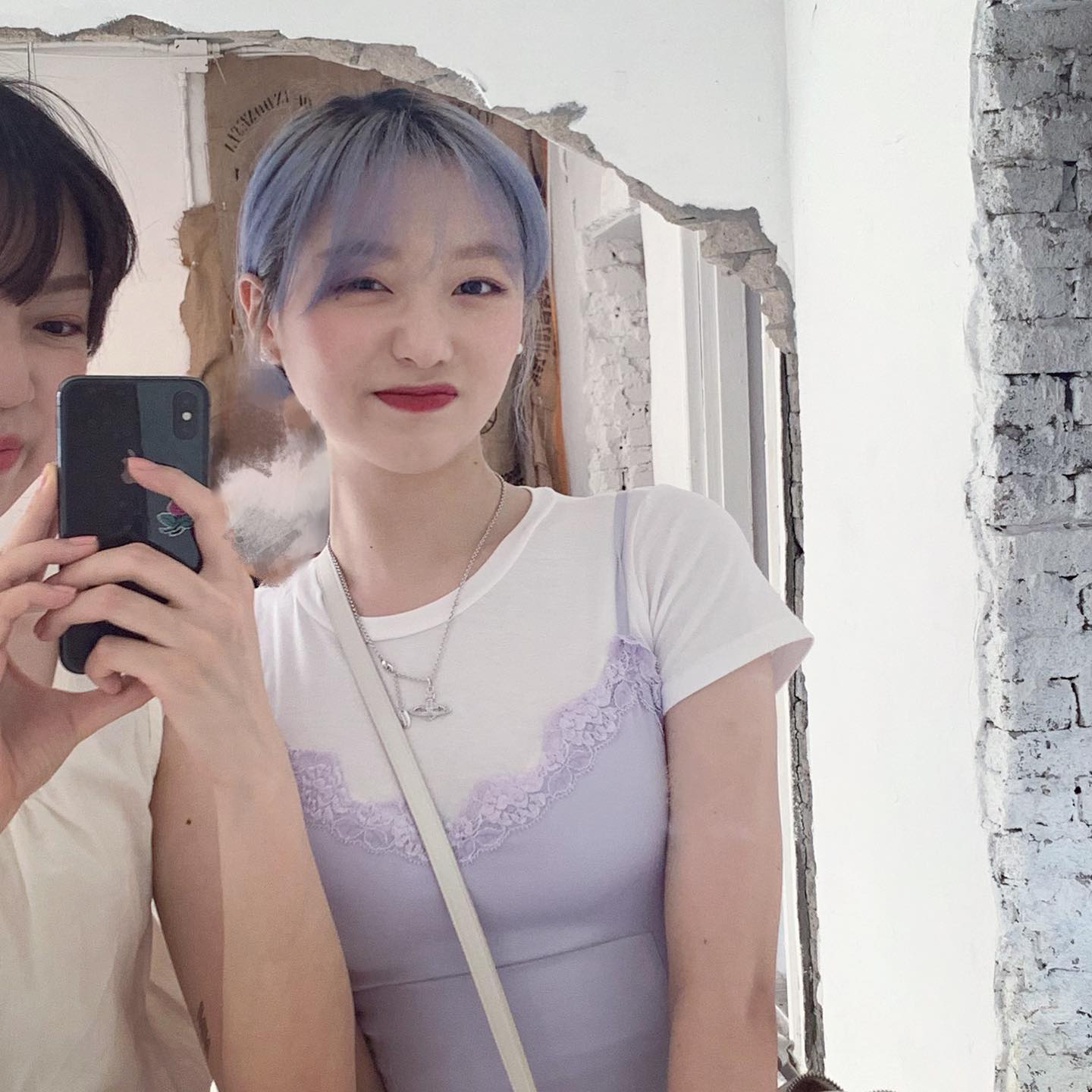 언니들 데일리 포인트🛸🩶우주선
비비안 웨스트우드 실버 펜던트 목걸이📿넥라인 @추가✨ 이미지8