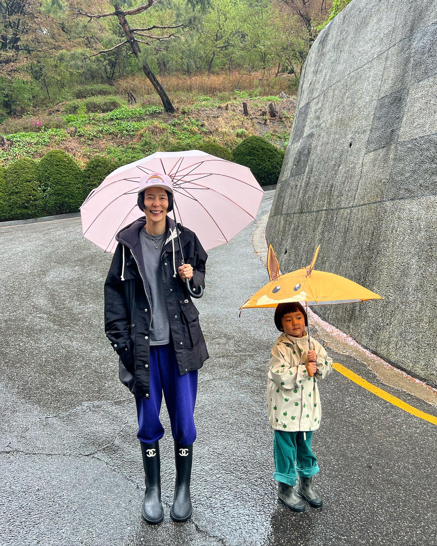 비 오는날 필수템☔️ 레인부츠 신자 이미지