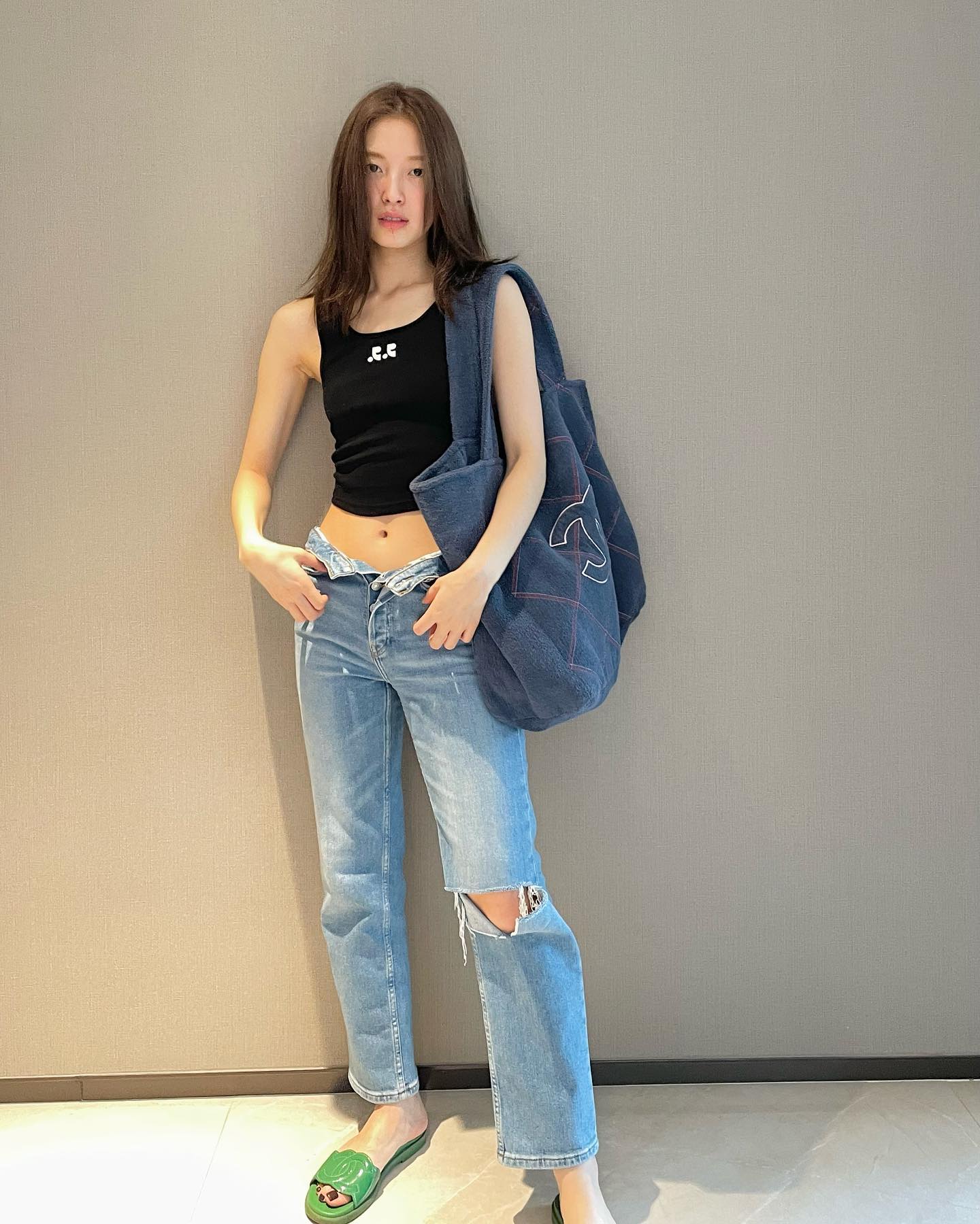 셀럽들의 요즘 데님👖🤍@리던 이미지4