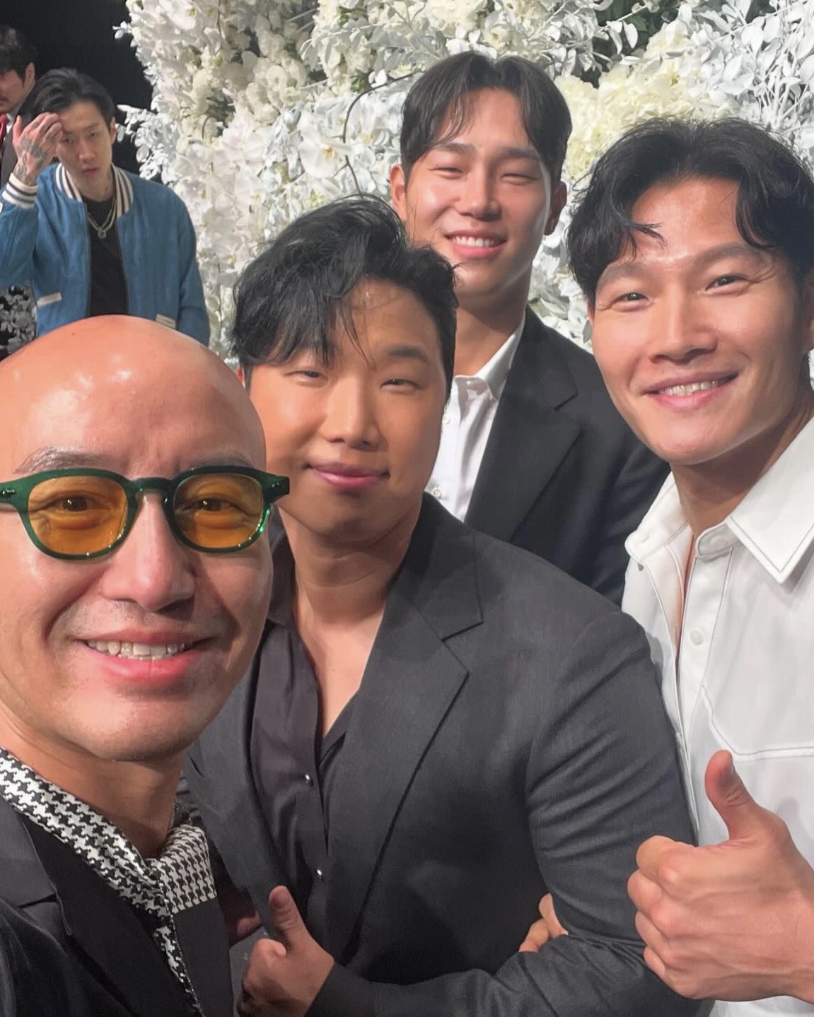 결혼식 갈 때 참고하기 좋은 코디🤵🏻 이미지3