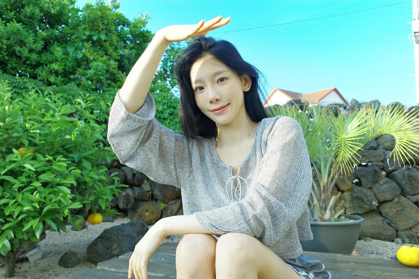 여름엔 시원하게 그물 니트🕸️🩶 이미지