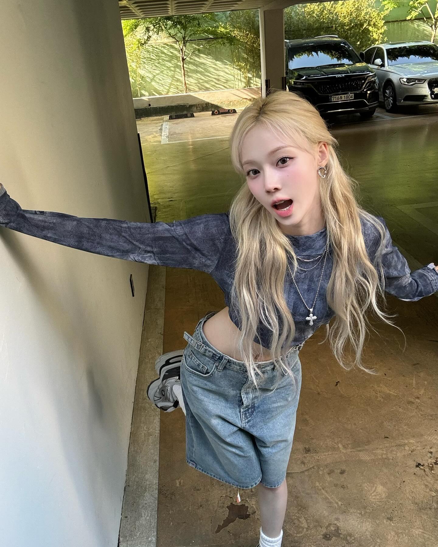 윈터 대학축제 운동화 정보💙👟
올드 오더 터보 GT 화이트 실버🩶 오마이걸 유아도 신은 핫템 이미지