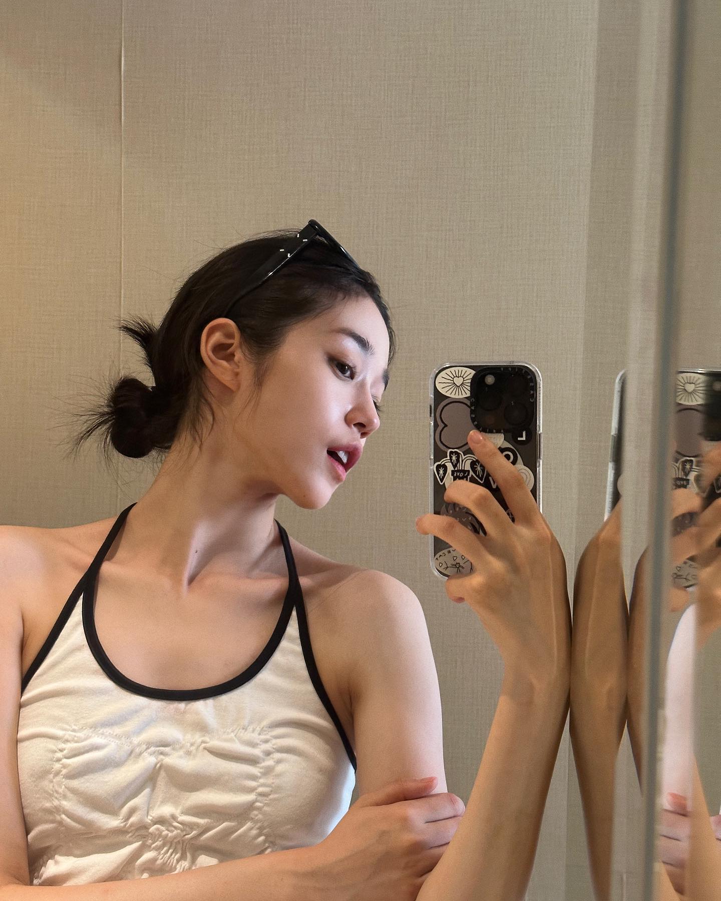 꽉꽉 가득 채운🤍노윤서 꾸안꾸룩 이미지