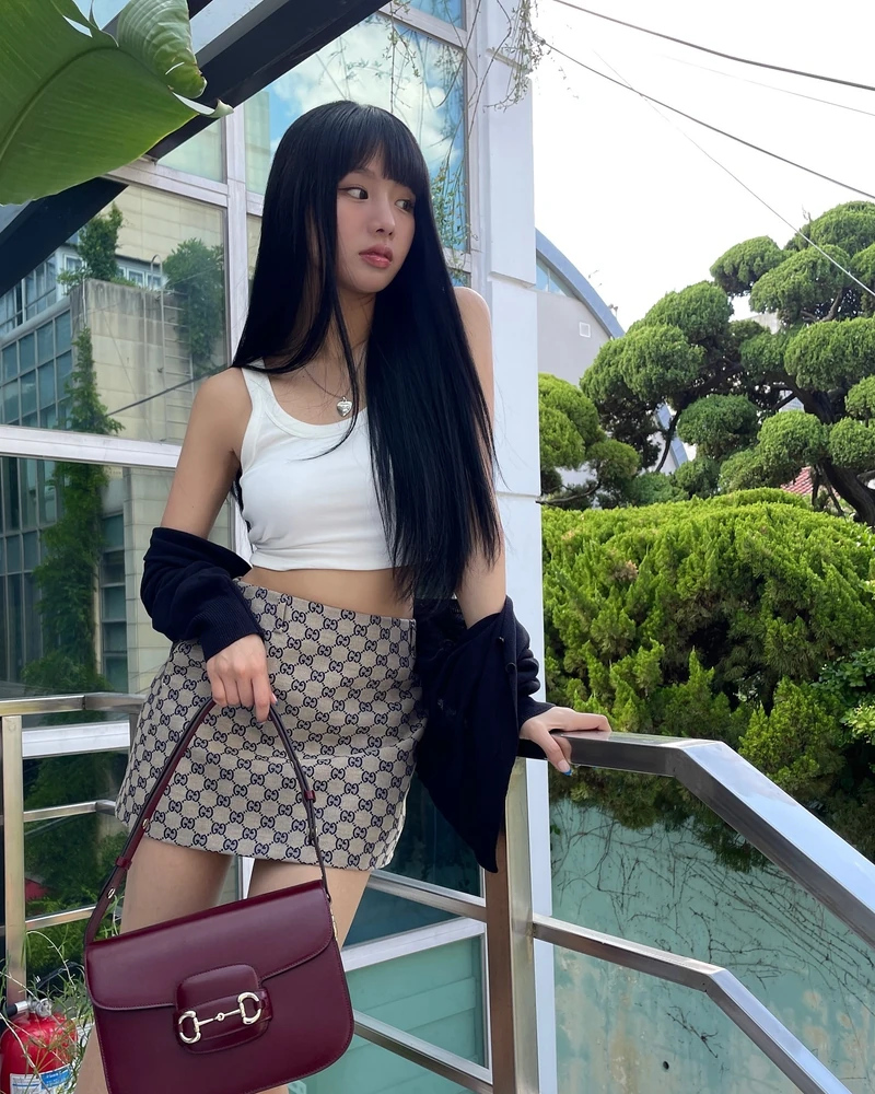 요즘 가장 핫걸❤️🔥나띠의 민소매룩 이미지1