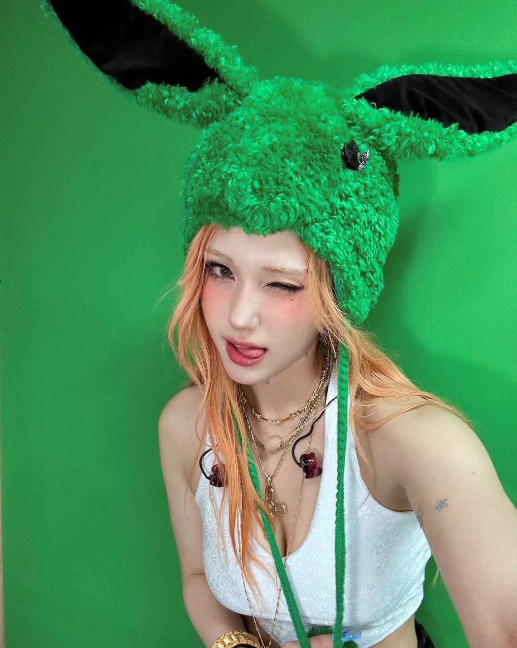 요즘 메이크업 필수🍑블러셔로 생기 더하기🧡
한 끗 차이로 다른 분위기 연출하는 법🔎 이미지5