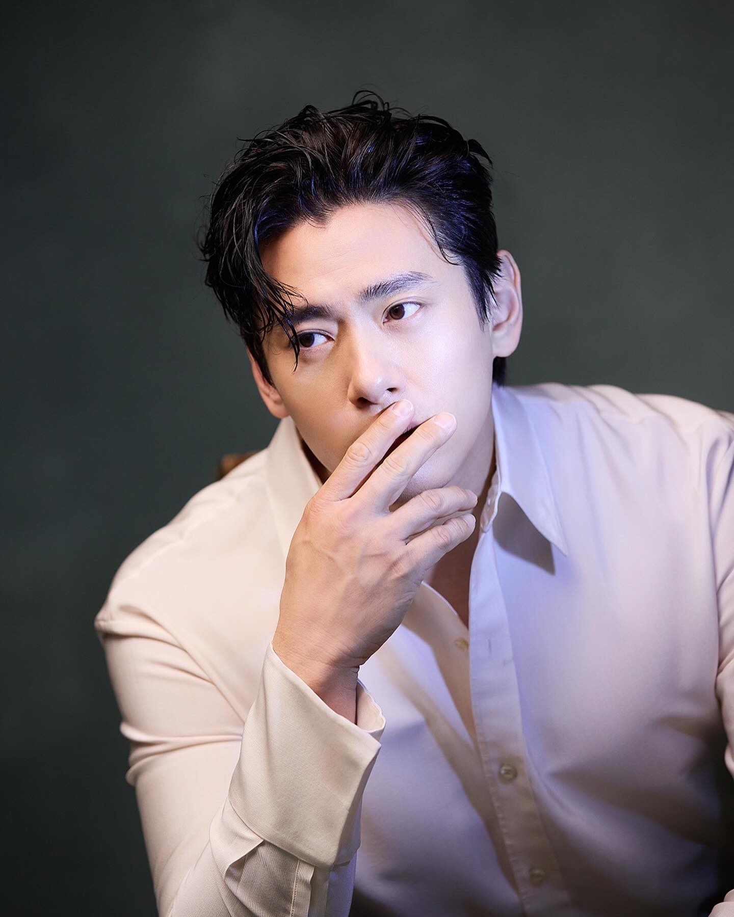 유태오X기안84👨🏻‍🤝‍👨🏼기대되는 조합

배우 유태오가 기안84를 만납니다. 오늘(5일) MBC 관계자는 “유태오가 기안84와 함께 신규 예능 ‘태어난 김에 세계일주’ 스핀오프에 출연한다”라고 밝혔는데요. “스핀오프를 먼저 선보인 뒤 시즌 4를 선보일 계획으로 구체적인 촬영 시기나 출연 방식 등은 아직 미정인 상태”라고 덧붙였습니다. 이미지