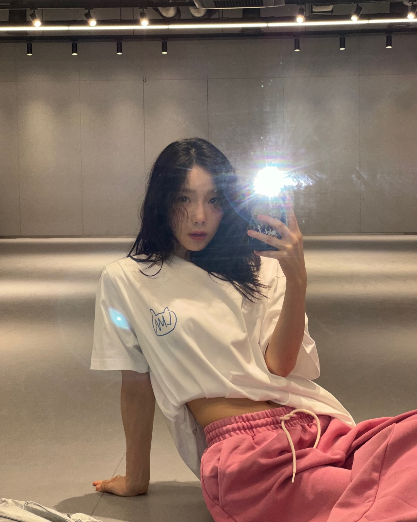 주말에는 편하게 박시한 반팔👚🤍 이미지