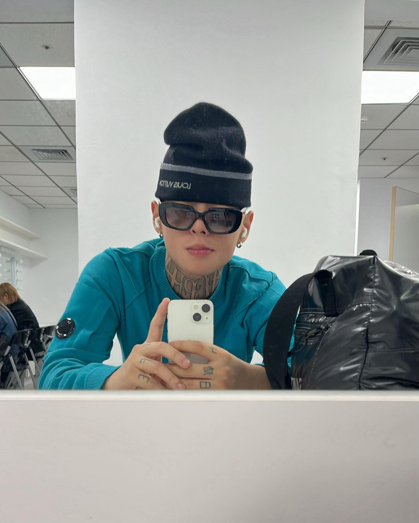 머리 위 코디는 칠린호미 참고📌✅ 이미지2