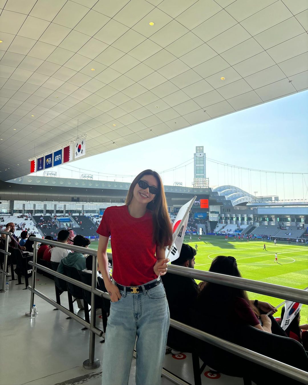 시선강탈 레드 반팔로 포인트❤️ 이미지