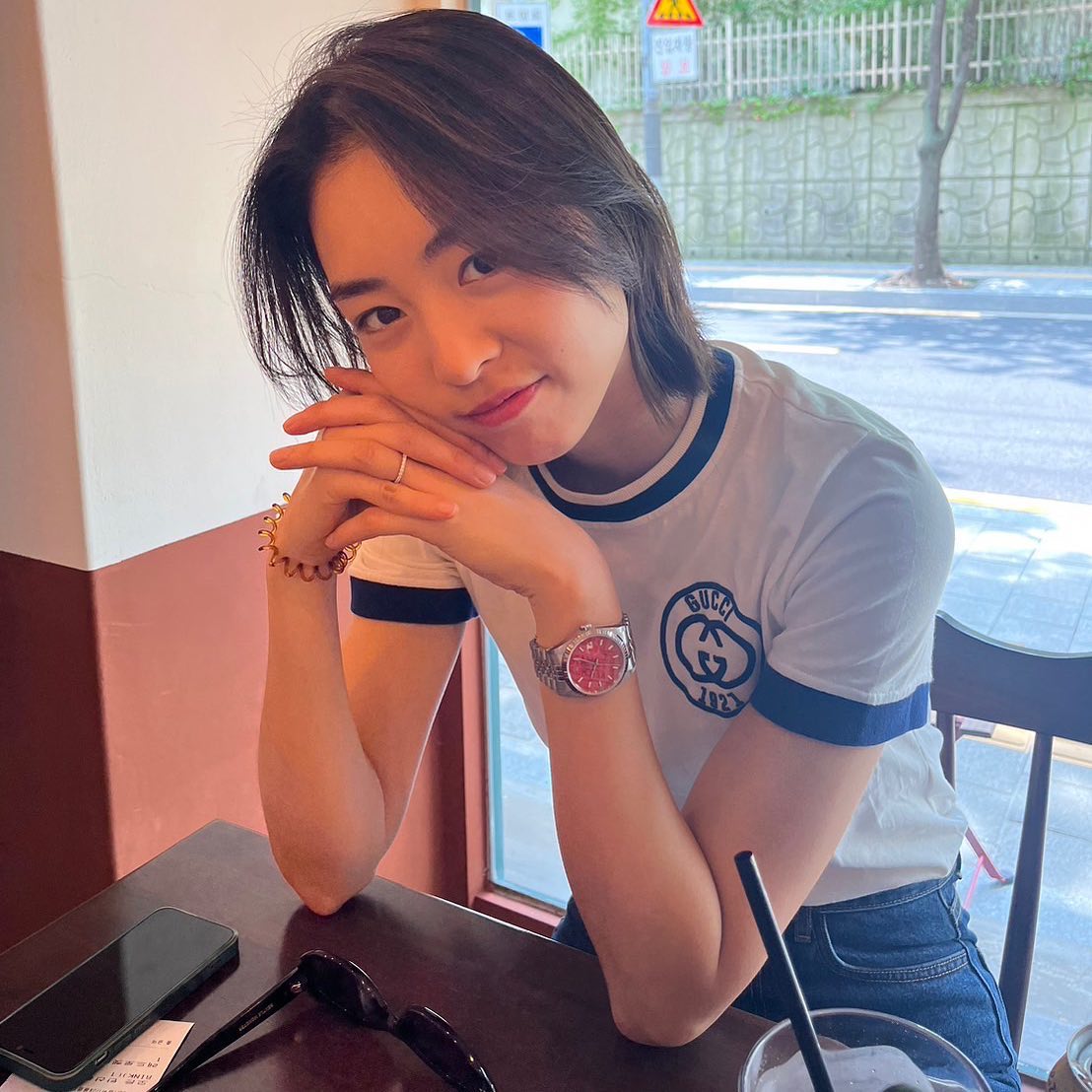 이연희, 올 9월 출산 예정👼🏻

배우 이연희가 2세 소식을 전했습니다. 자신의 SNS를 통해 “저에게 너무 감사하고 감사한 소중한 생명이 찾아왔다”며 올 9월 출산 예정이라고 밝혔는데요. 이연희는 지난 2020년 6월 비연예인과 비공개 결혼식을 올렸으며 결혼 이후 한 인터뷰에서 결혼생활에 대한 만족감을 전한 바 있습니다. 이미지