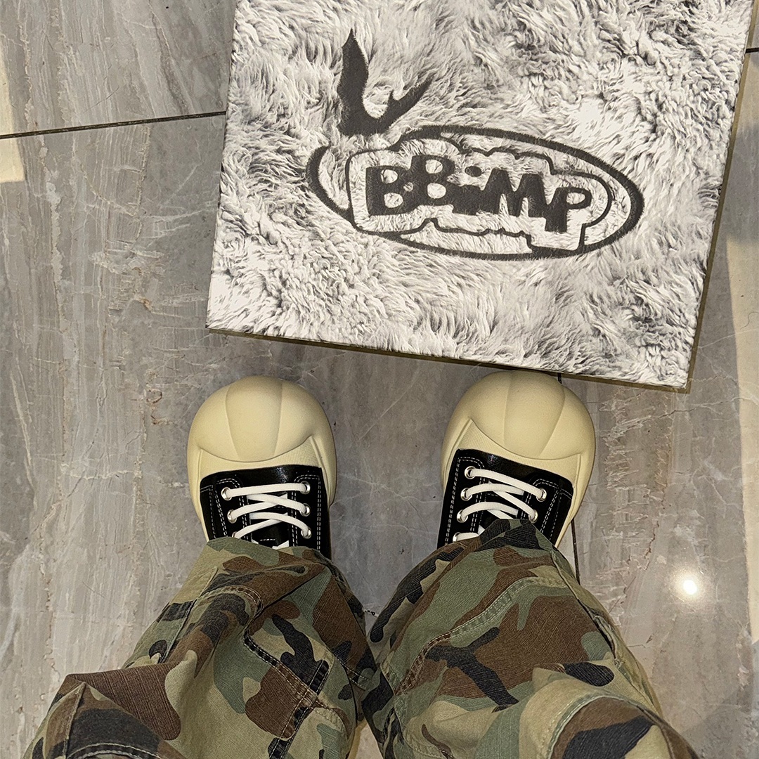 왕 크니까 왕 커여운 벅스버니슈🐰👟 이미지