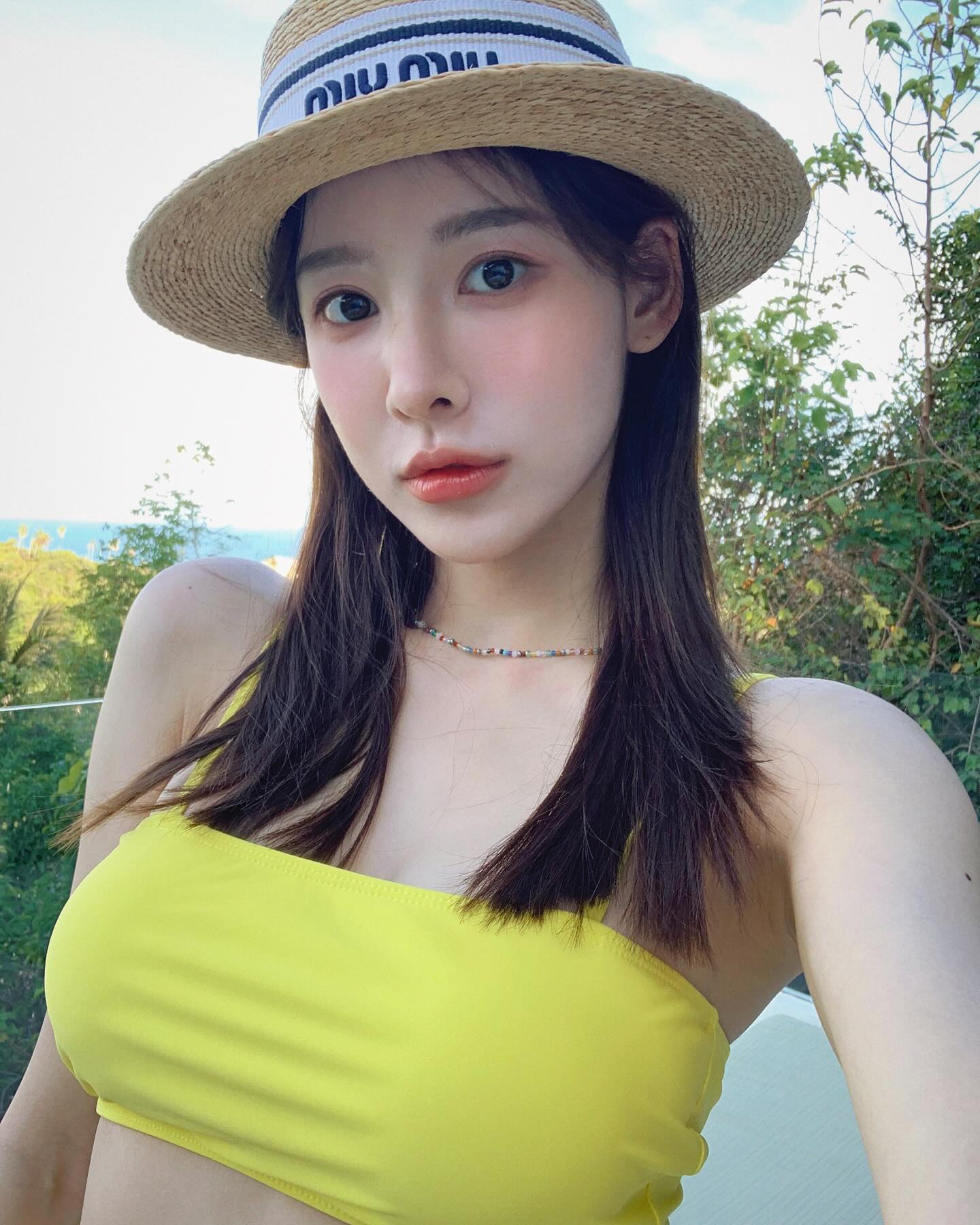 연관 토픽 이미지