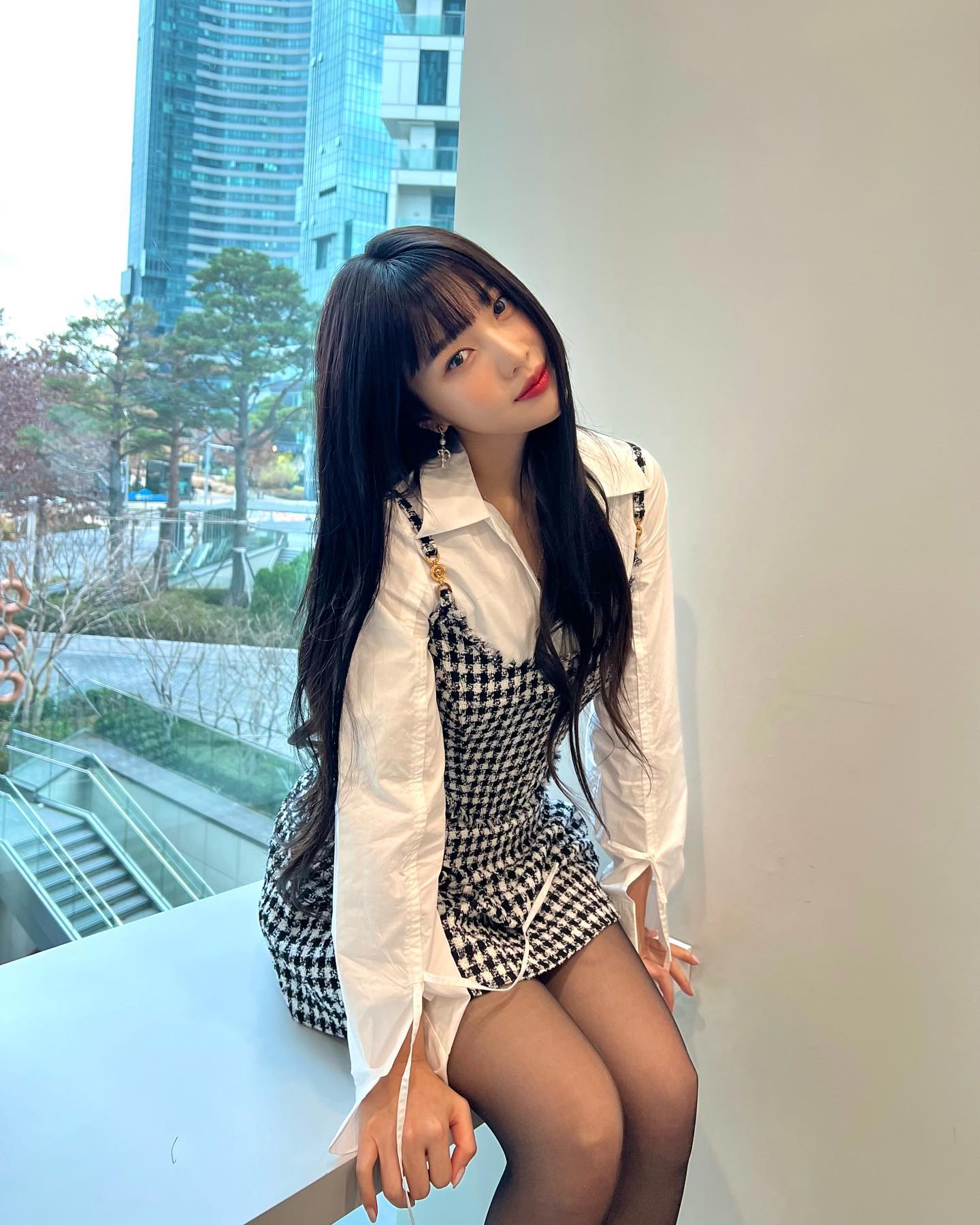 원피스 하나면 하객룩 완성이지💙 이미지