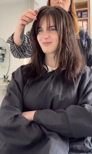 여름맞이 앞머리 잘라볼까?💇♀️🖤 이미지