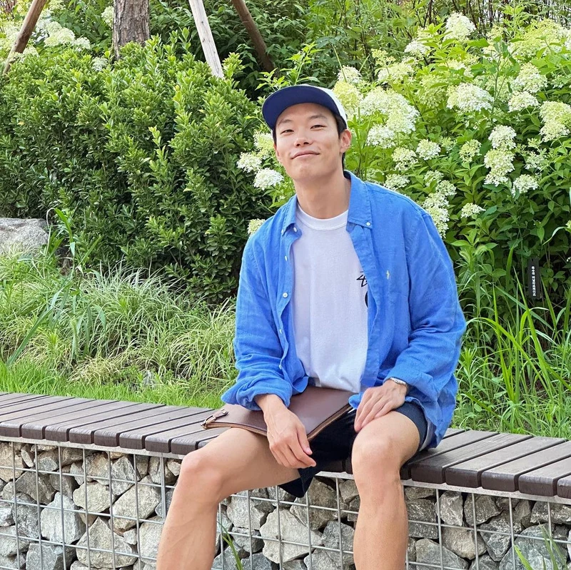 셔츠에 반바지로 꾸러기룩👼 이미지4
