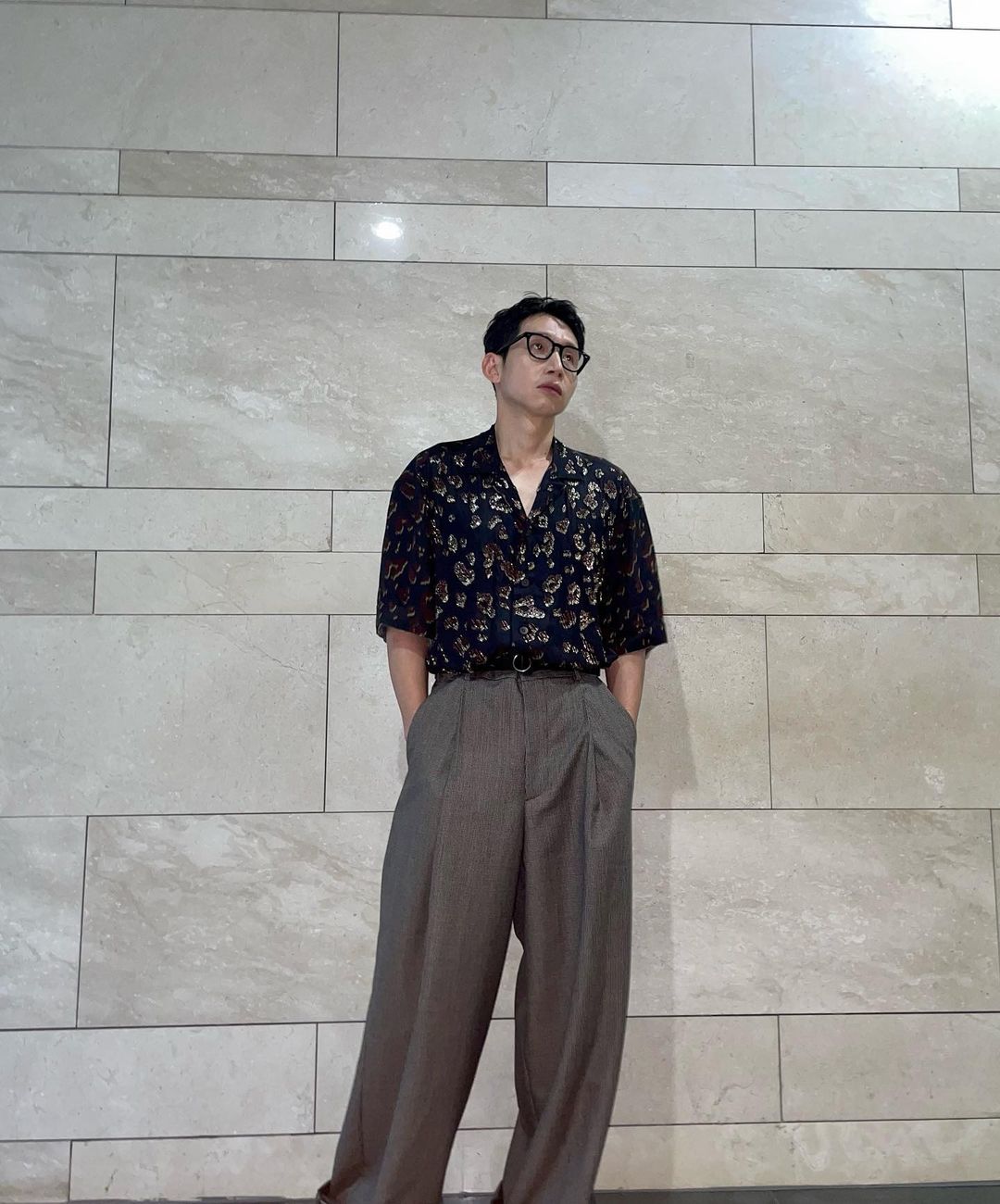 더울 땐 화려한 패턴 셔츠로👔 이미지4