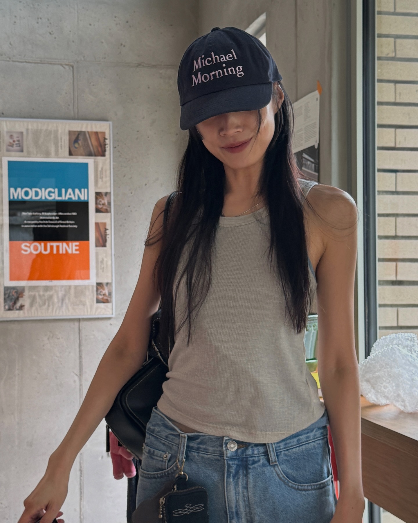 올여름 민소매는 이렇게 입어봐💚 이미지