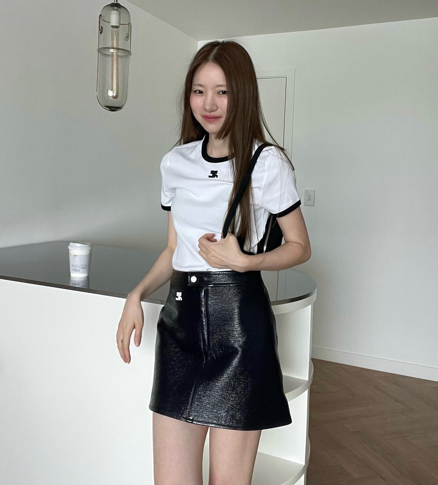 여름 로고 포인트 반팔🤍@꾸레쥬 이미지8
