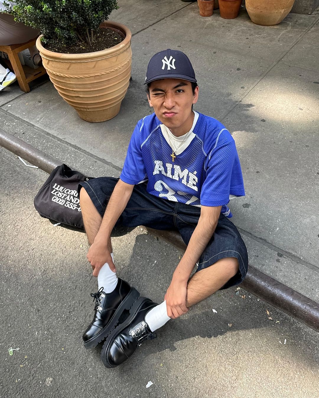 뉴욕캡은 어디든 만능🗽🧢 이미지