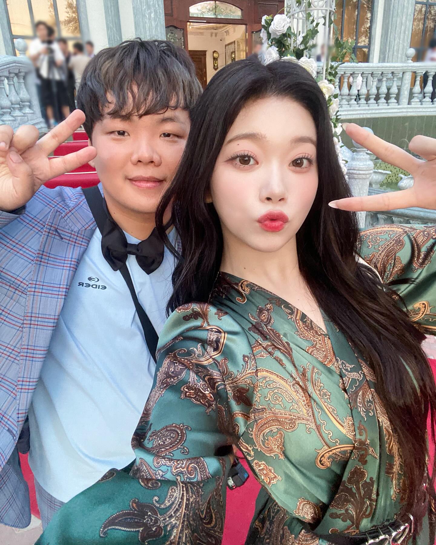 요즘 부쩍 행복한 준빈이형😡✈️ 이미지