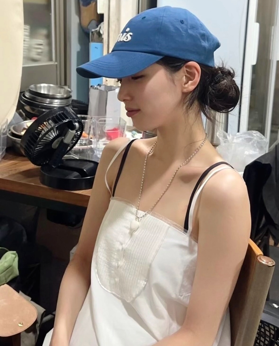 언니들 로고 볼캡은💙@이미스🧢 이미지