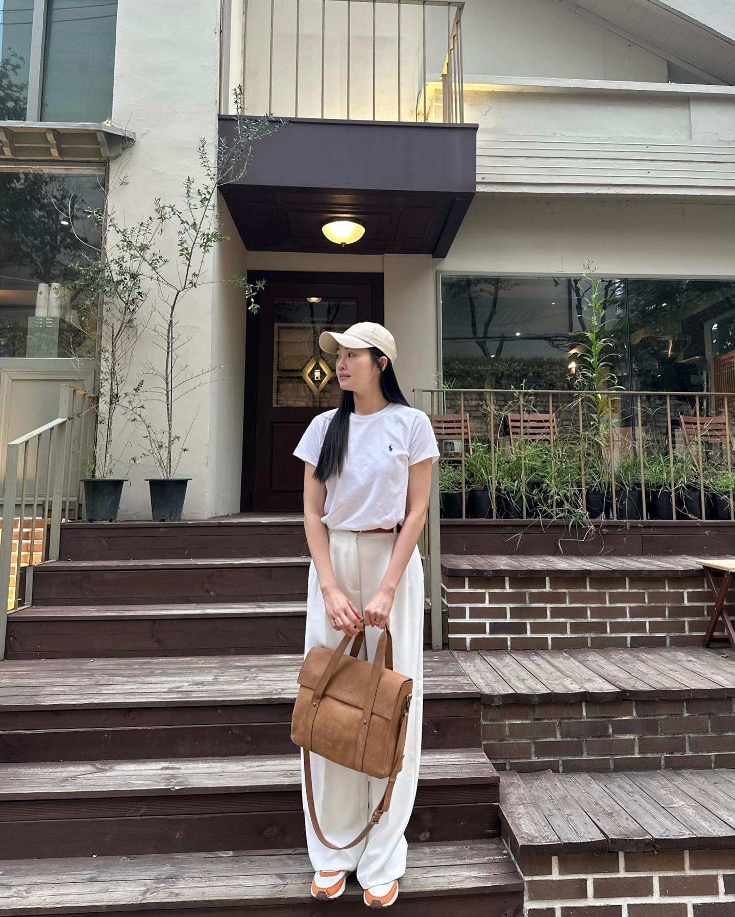 여름 슬랙스는 반팔템과 함께🙌🤍 이미지4