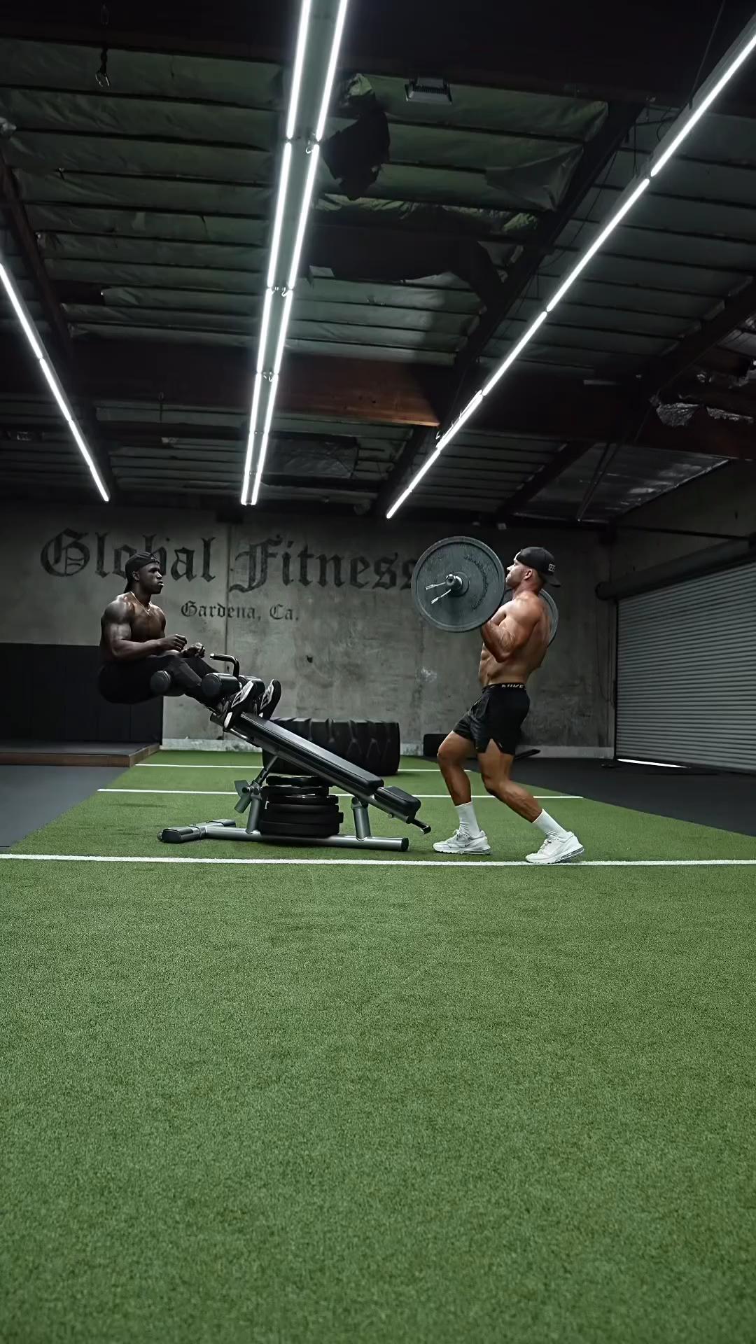 수행 능력 오지는 헬스맨들🏋🏻💪🏻 이미지
