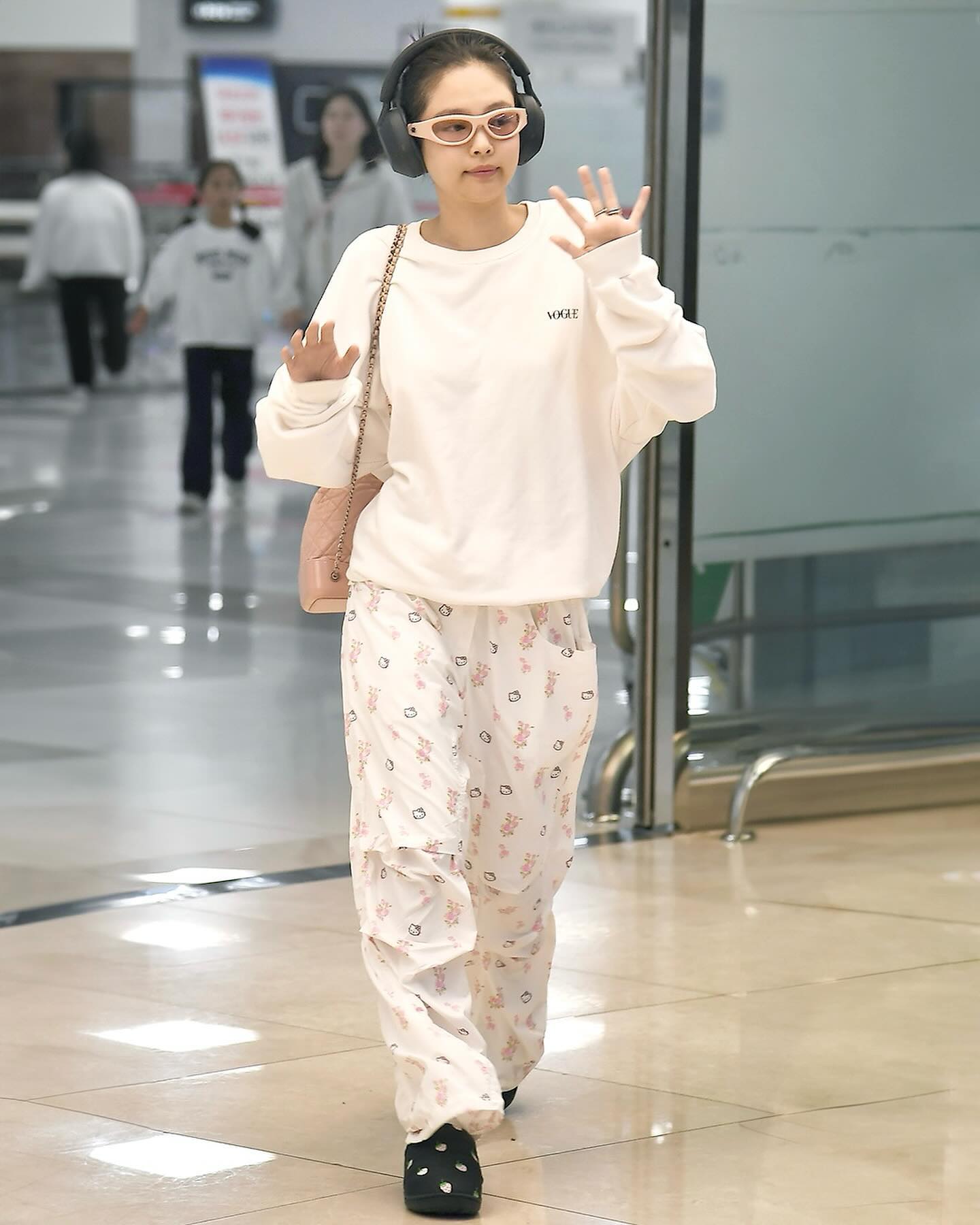 연관 토픽 이미지