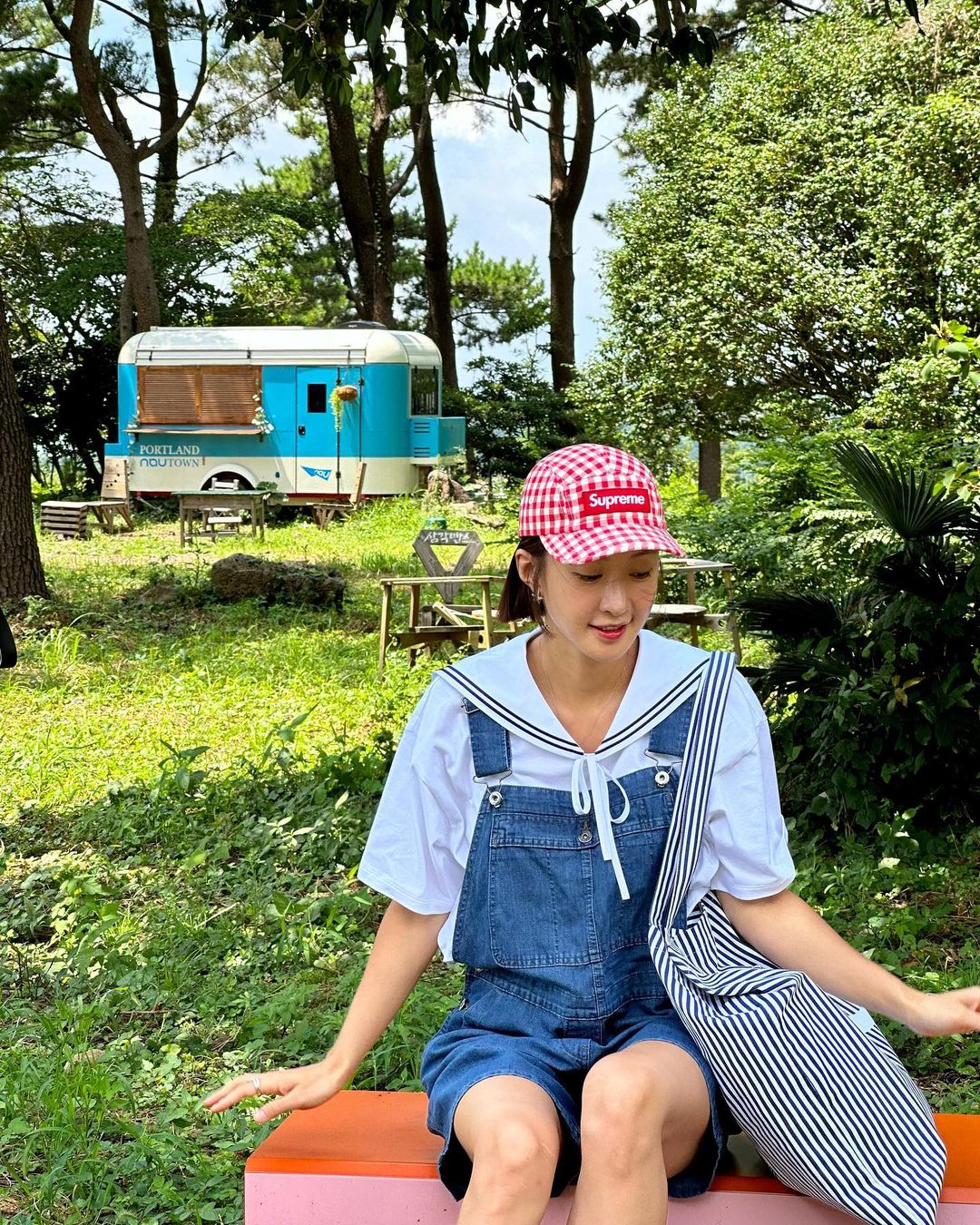 슈프림 캠프캡에 화사한 색감🎨🧢 이미지2