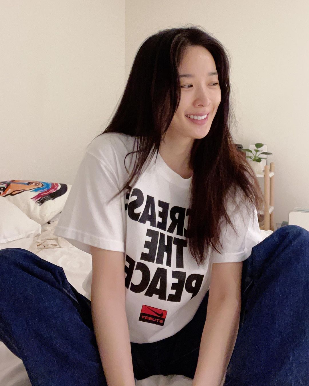 여름이니까🤍스투시 흰반팔 이미지