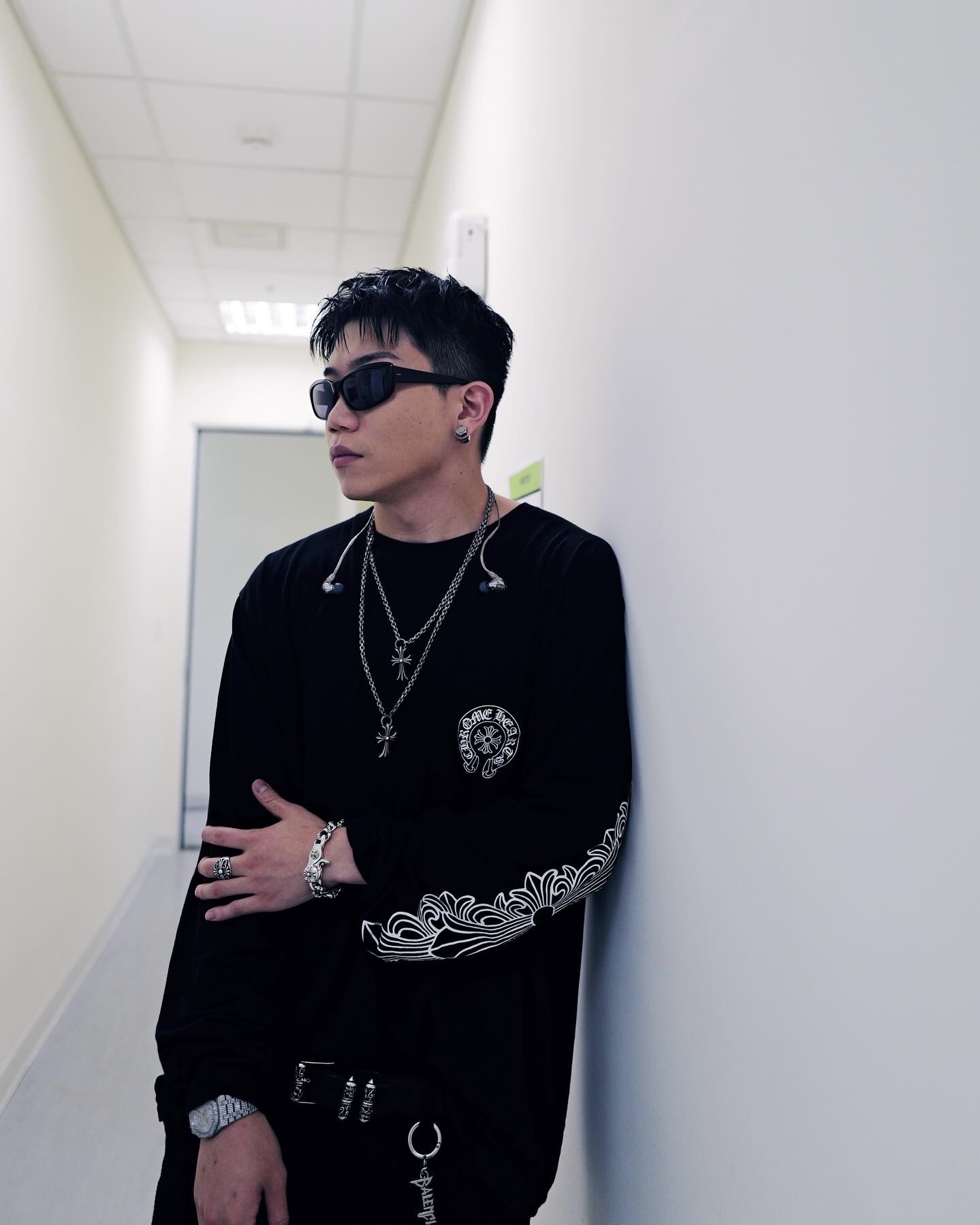 창모에 크롬하츠 한 방울 😎💧 이미지