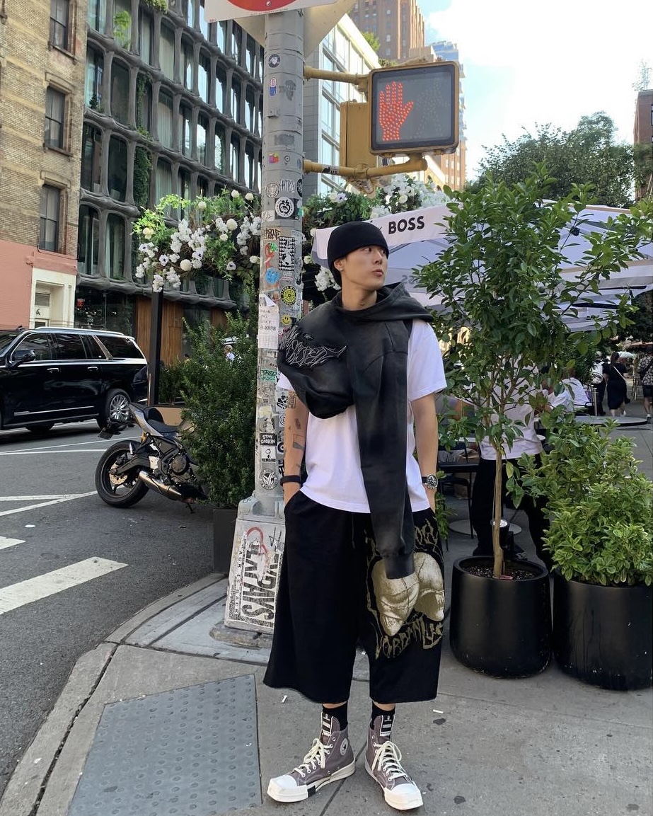 쪄죽어도 비니는 못참즤😆 이미지5
