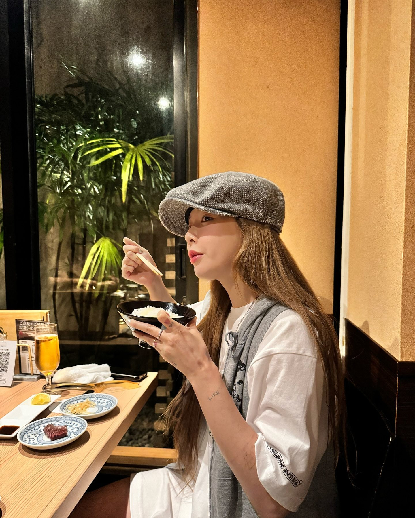 현아 오는 10월에 결혼하나?👰🏻‍♀️💍

지난 1월부터 공개 열애 중인 현아와 용준형의 결혼설이 불거졌습니다. 오늘(8일) YTN은 두 사람이 오는 10월 11일 서울의 모처에서 결혼식을 올린다고 단독 보도했는데요. 이에 대해 용준형 소속사 블랙메이드 측은 “처음 듣는 이야기”라며 “확인 후 입장을 내겠다”고 밝혔습니다. 이미지