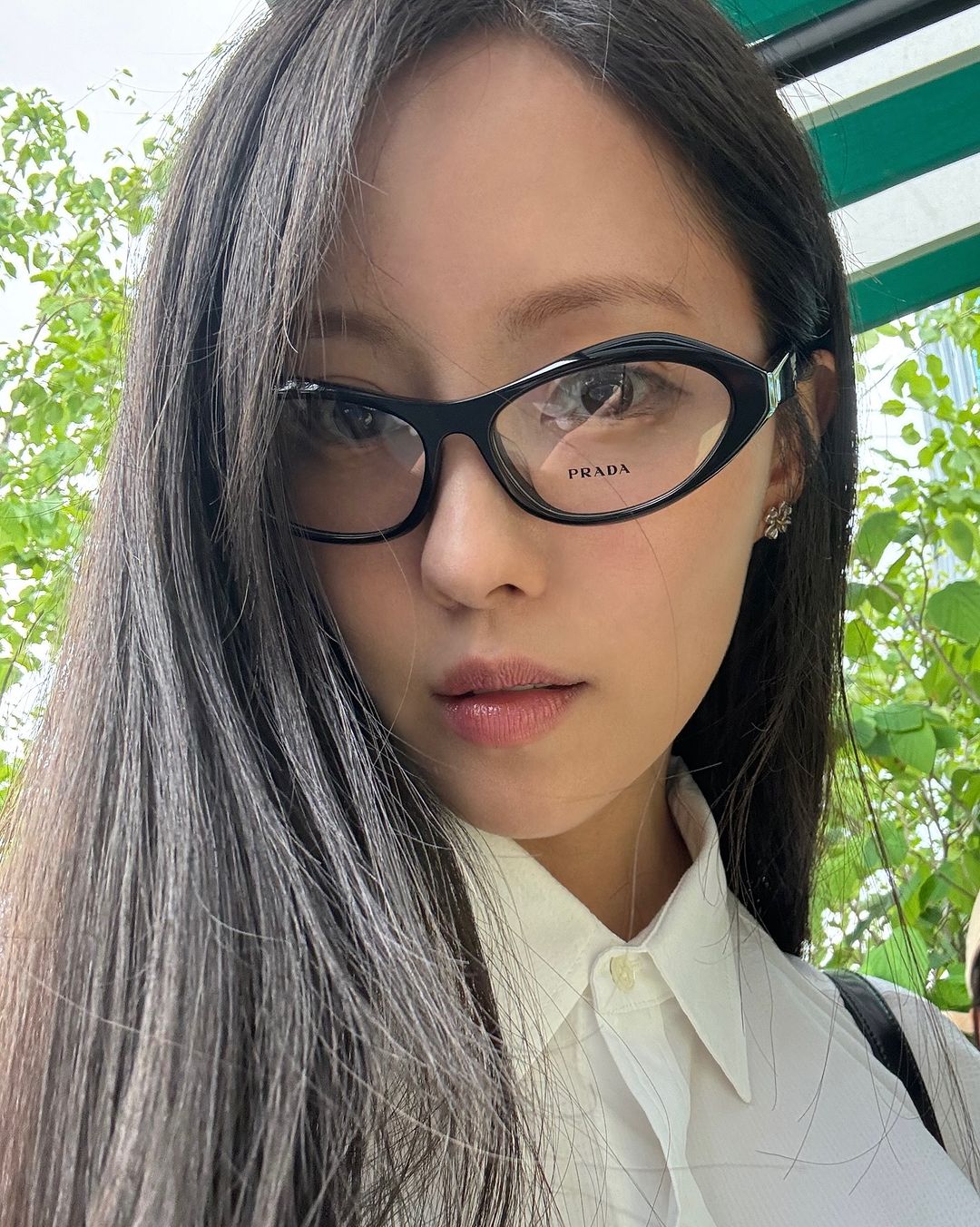 안경은 로고 그대로👓데모렌즈 이미지