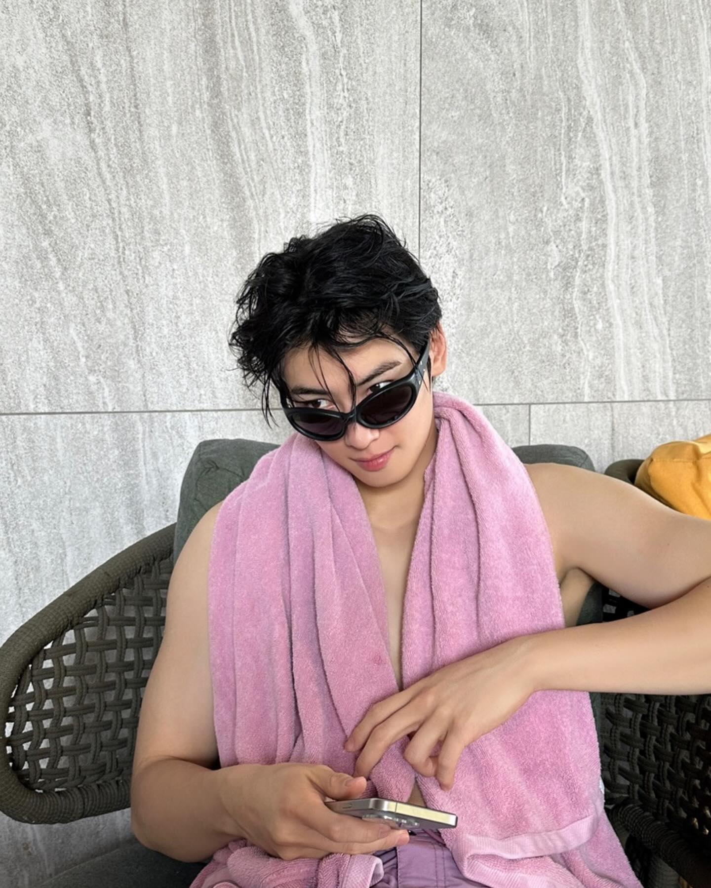 양심껏 운동은 안했으면 좋겠는 차은우💪🏻🥊 이미지4