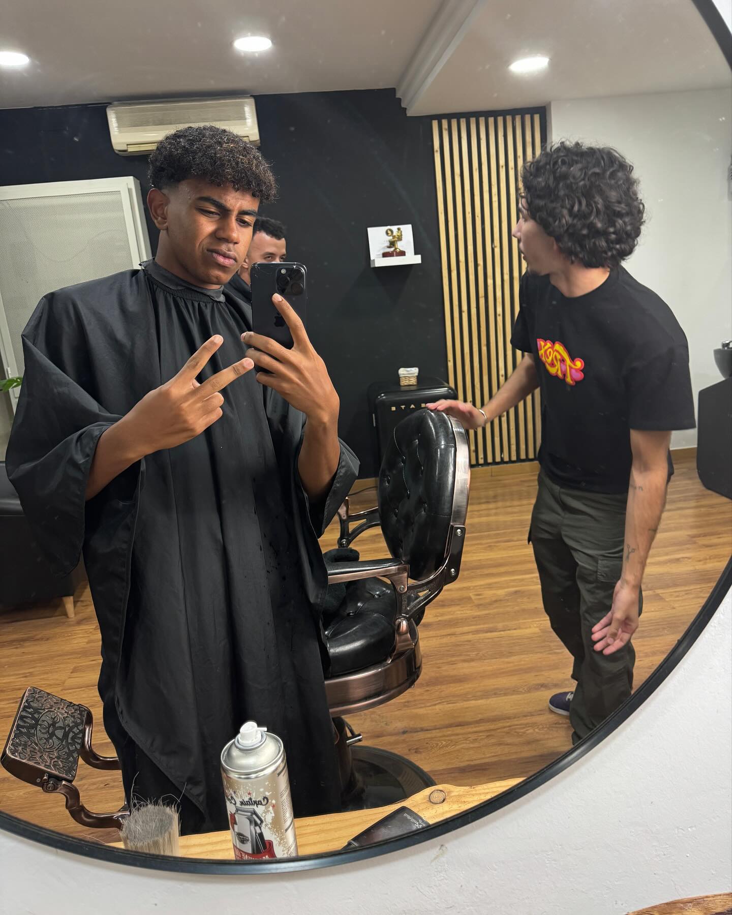 괴물 축구 선수의 스트릿 코디🎱⚽️@라민 야말 이미지5