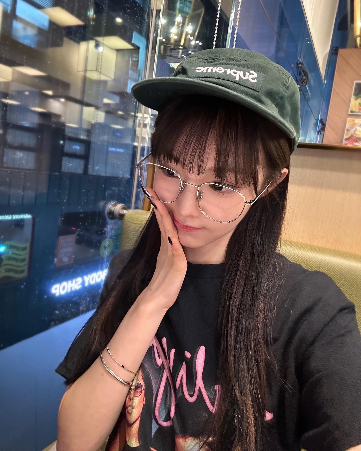 볼캡과 안경은 환상의 짝꿍👓🧢 이미지3