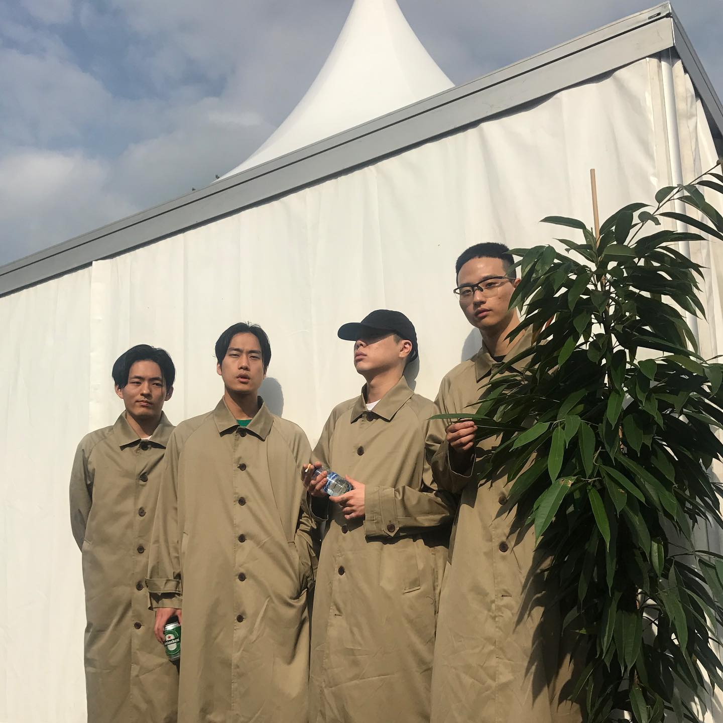 유니크한 무드의 혁오 패션👨👨👦👦🎸 이미지9